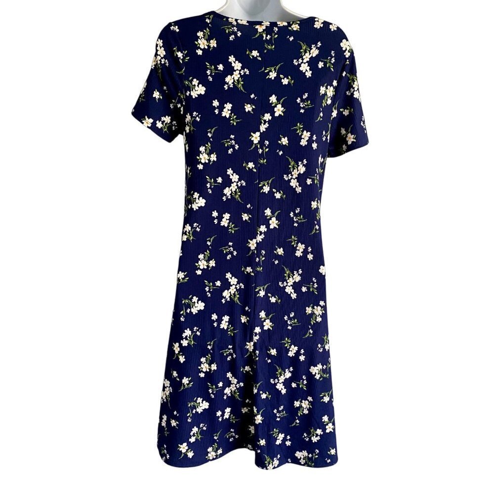 Thyme and Honey Pullover Short Sleeve Blue Floral Dress with Pockets Medium NWOT - Picture 6 of 8